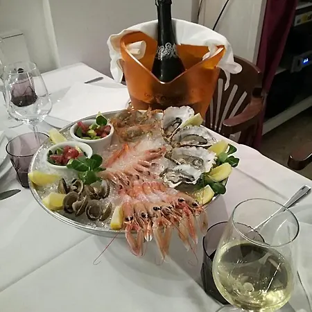 Castello - Solo Pernotto 2* Cupra Marittima