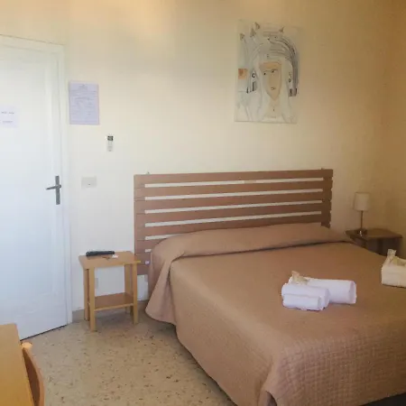 Hotel Castello Di Mara 2*