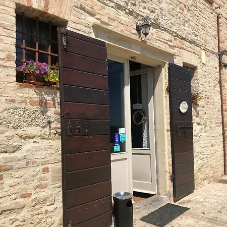 Castello - Solo Pernotto 2* Cupra Marittima