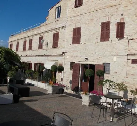 Castello Di Mara 2*